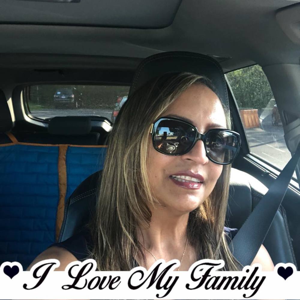 Meet your Posher, Elena